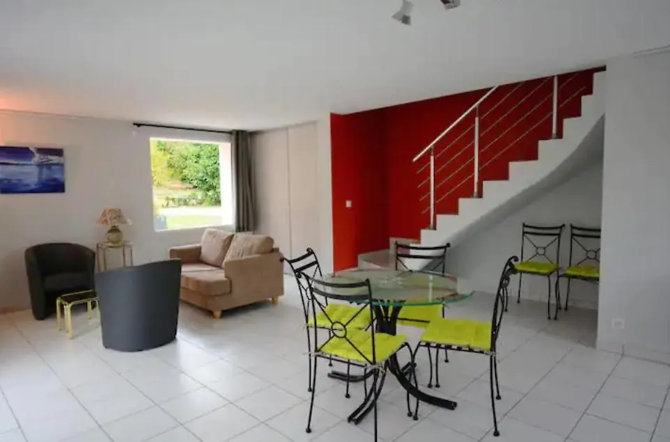 Le Petit Atelier Villa Excenevex 0*,